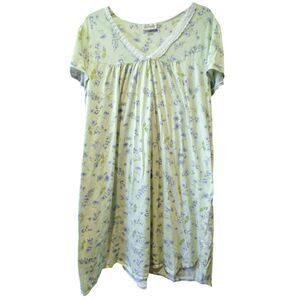 Character Brand Womens Light Green Floral Short Sleeve Nightie Size 2X